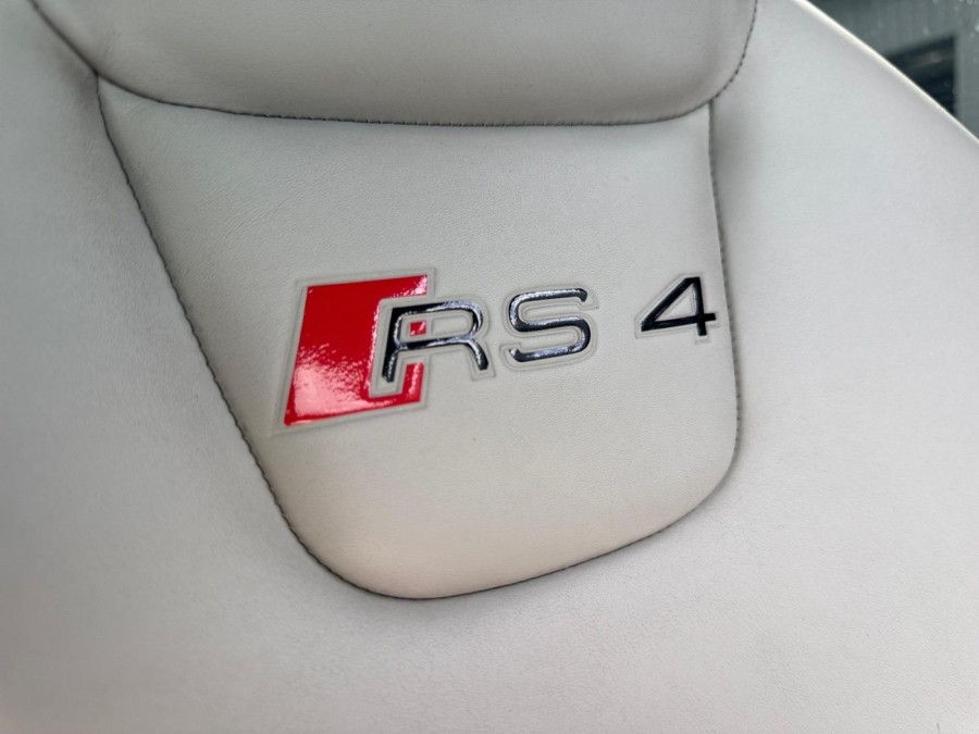 AUDI d'occasion RS4 AUDI RS4 V8 4.2 QUATTRO de 2015 Nord Isère (38)﻿