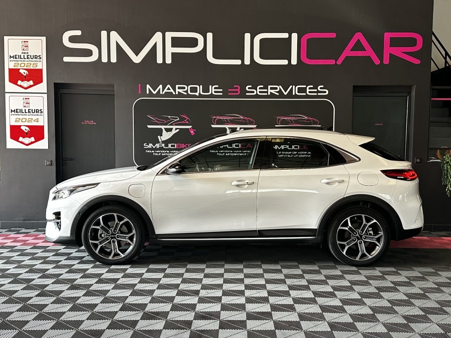 KIA d'occasion XCEED XCEED 1.6 GDI 141 PHEV BLACK & WHITE EDITION