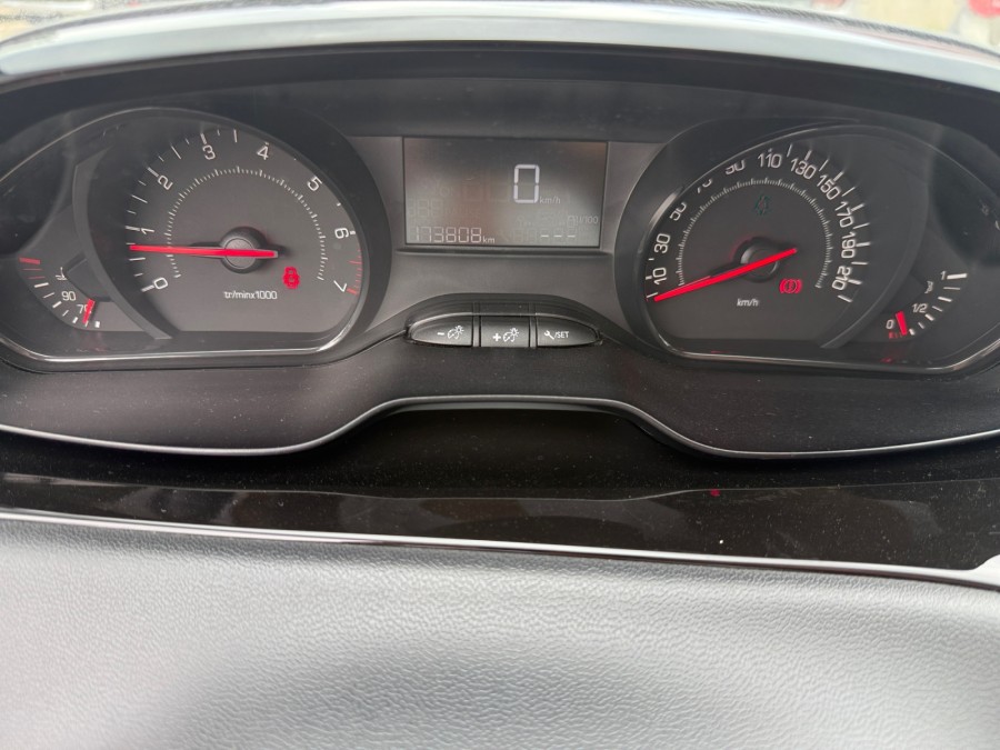 PEUGEOT d'occasion 208 I 70 CH ACCESS de 2014 Orgeval Verneuil (78)﻿