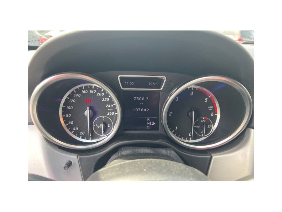 MERCEDES d'occasion CLASSE M ML 350 CDI BLUETEC de 2013 Toulon Ouest