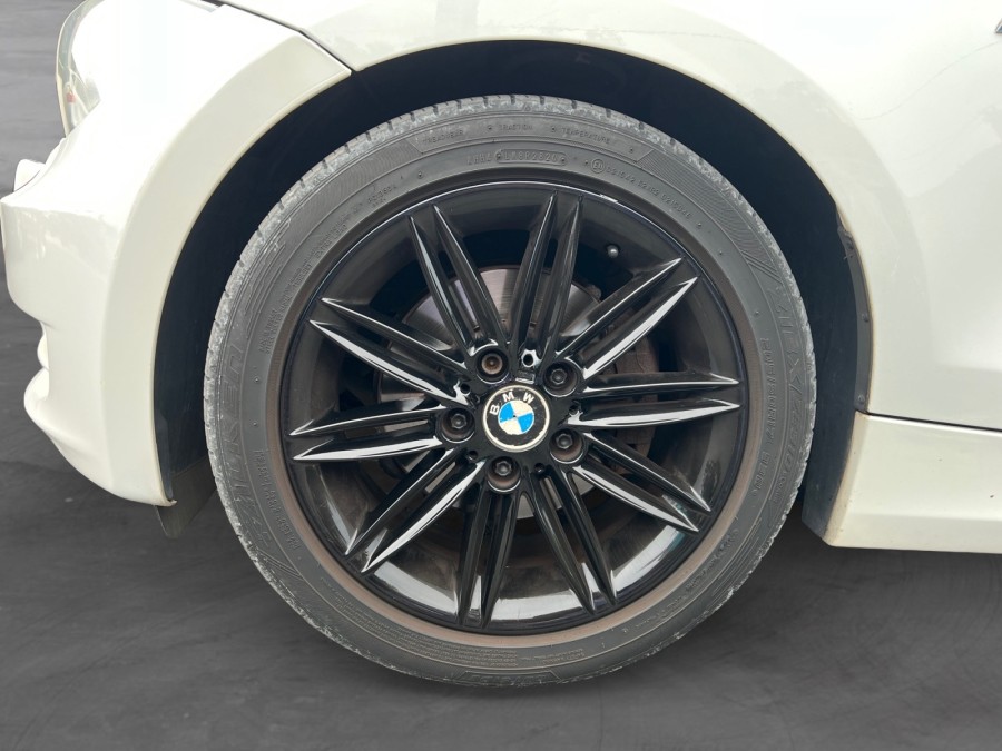 BMW d'occasion 1 DECAPOTABLE 125I SPORT DESIGN BA de 2009 Toulon