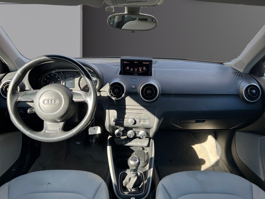 AUDI d'occasion A1 1.2 TFSI 86 ATTRACTION de 2012 Toulon Ouest (83)﻿