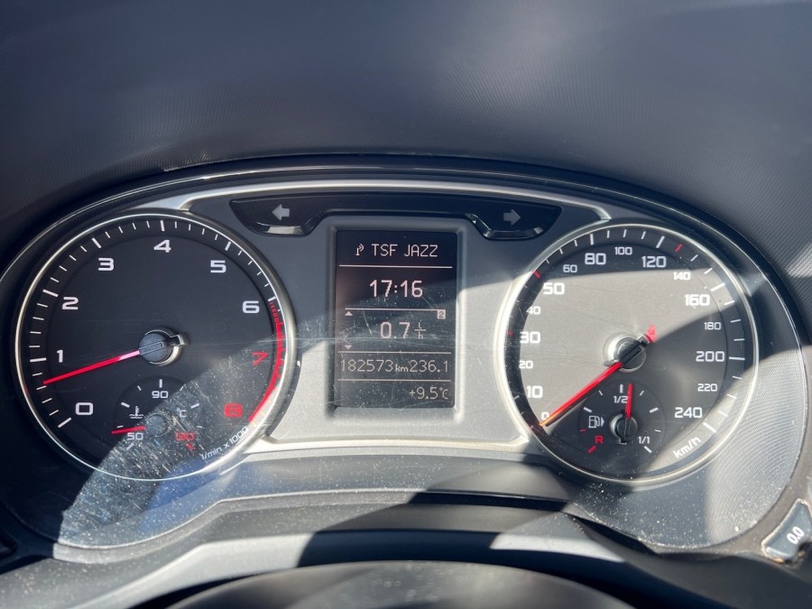 AUDI d'occasion A1 1.2 TFSI 86 ATTRACTION de 2012 Toulon Ouest (83)﻿