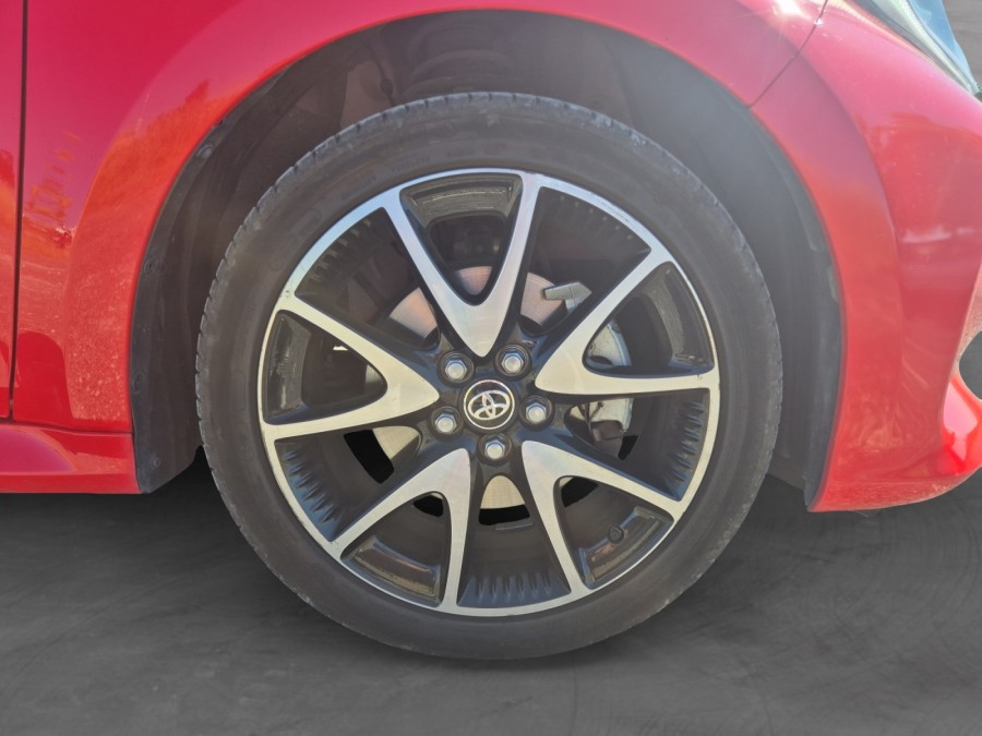 TOYOTA d'occasion YARIS TOYOTA YARIS 116H PREMIERE 5P de 2020 Royan