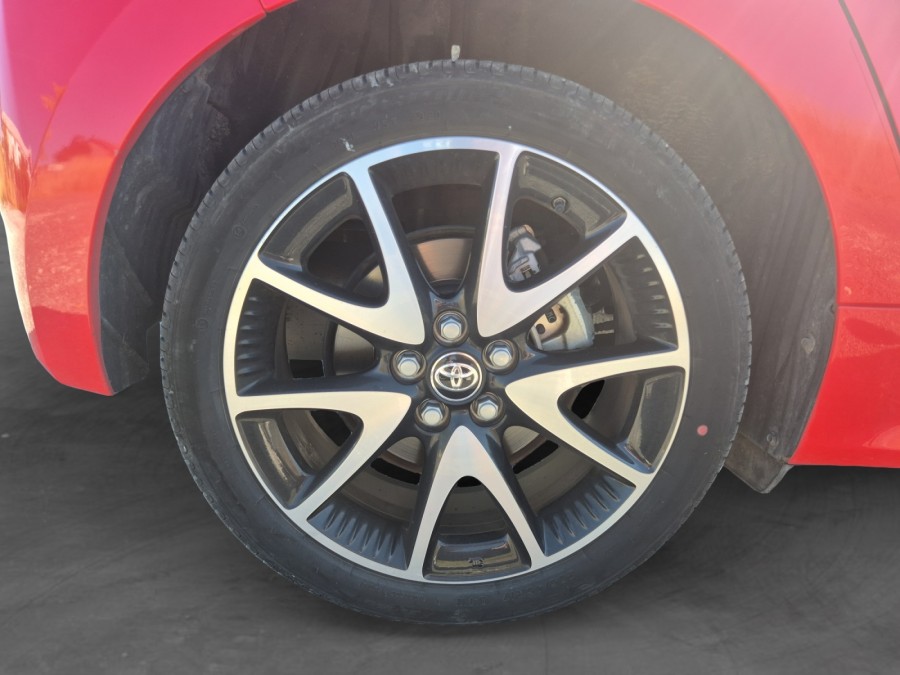 TOYOTA d'occasion YARIS TOYOTA YARIS 116H PREMIERE 5P de 2020 Royan