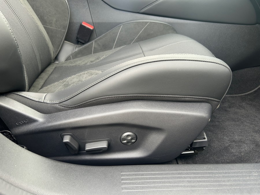 DS d'occasion DS4 1.5 BLUE HDI 130 ETOILE ALCANTARA de 2024 Caen (14)﻿