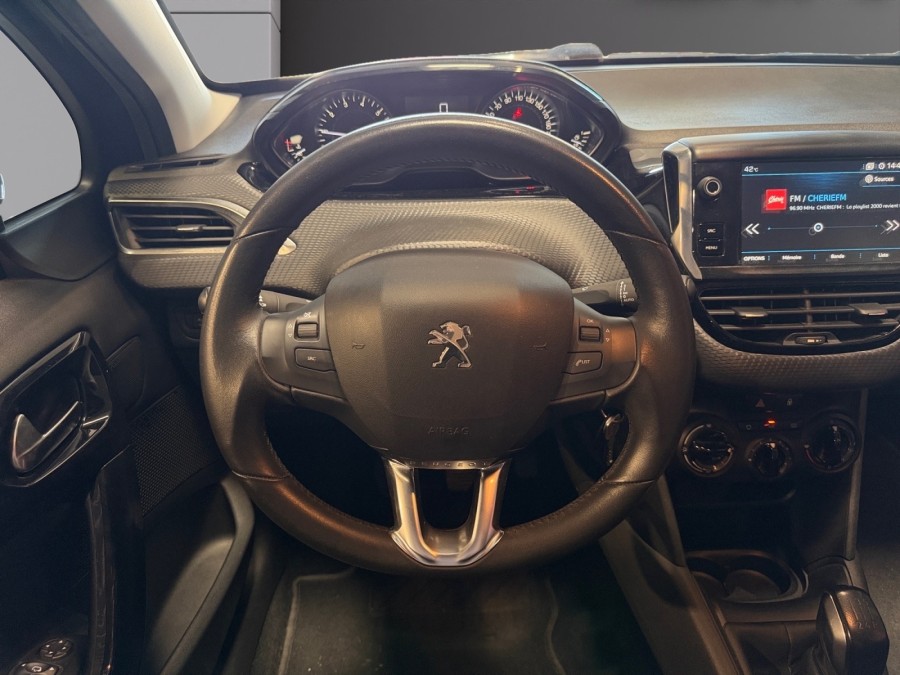 PEUGEOT d'occasion 208 I 1.2 PURE TECH 82 Signature de 2019