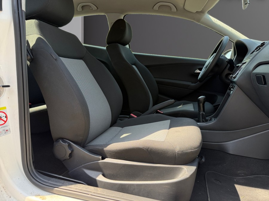 VOLKSWAGEN d'occasion POLO V 1.2 TDI 75  TRENDLINE de 2013 Méry Sur