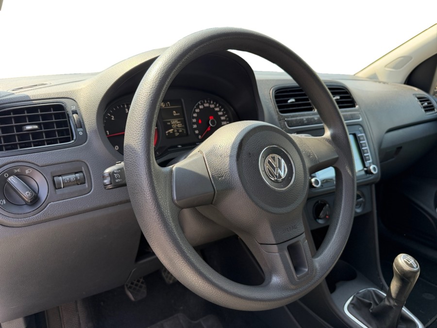 VOLKSWAGEN d'occasion POLO V 1.2 TDI 75  TRENDLINE de 2013 Méry Sur