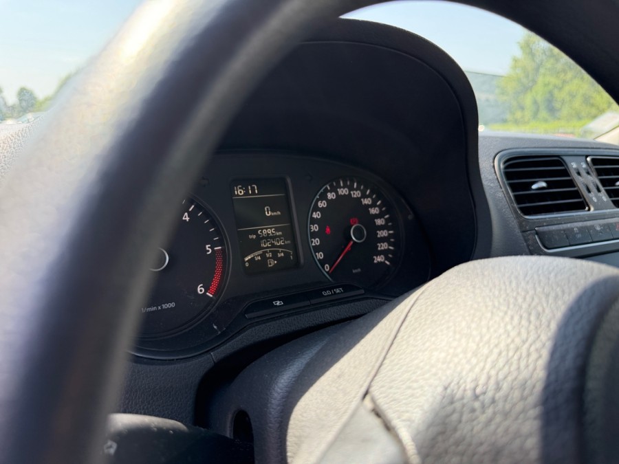 VOLKSWAGEN d'occasion POLO V 1.2 TDI 75  TRENDLINE de 2013 Méry Sur