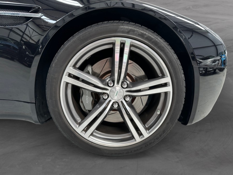 ASTON MARTIN d'occasion V8 VANTAGE V8 VANTAGE 4,7 Shortshift de 2009
