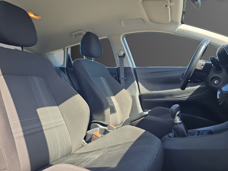 HYUNDAI d'occasion BAYON 1.0 T-GDI 100 HYBRID 48V INITIA de 2021