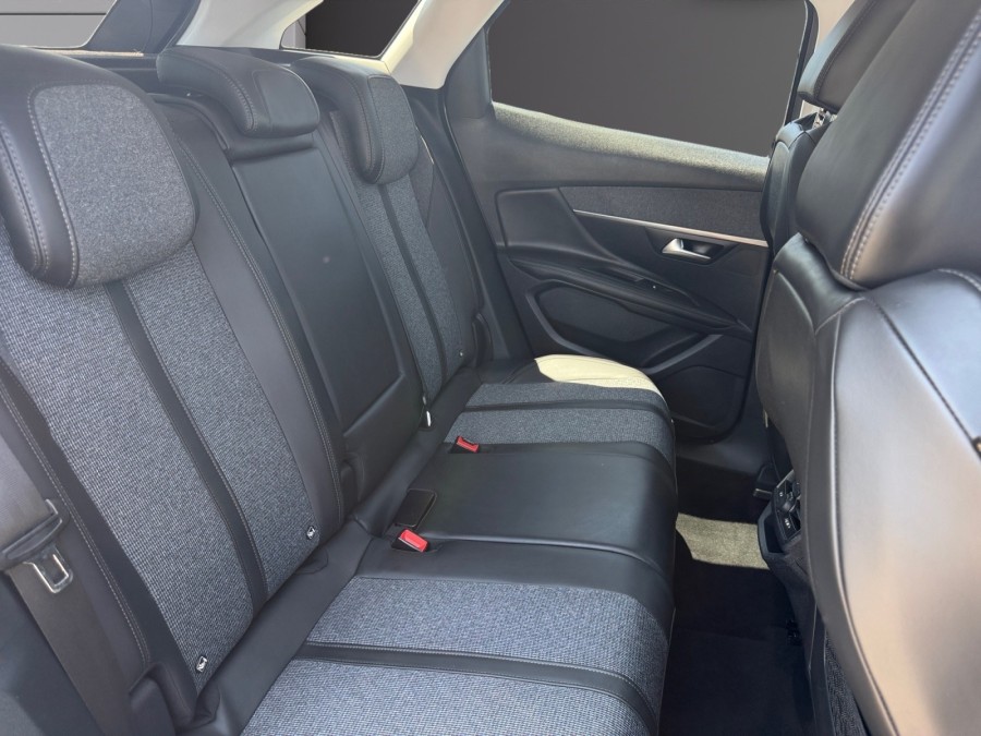 PEUGEOT d'occasion 3008 II SUV 1.5 BLUE HDI 130 ALLURE de 2018 St