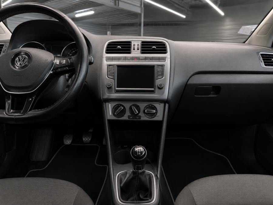 VOLKSWAGEN d'occasion POLO V 1.2 TSI 90 ALLSTAR de 2015 Pau (64)﻿
