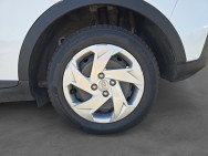 HYUNDAI d'occasion BAYON 1.0 T-GDI 100 HYBRID 48V INITIA de 2021