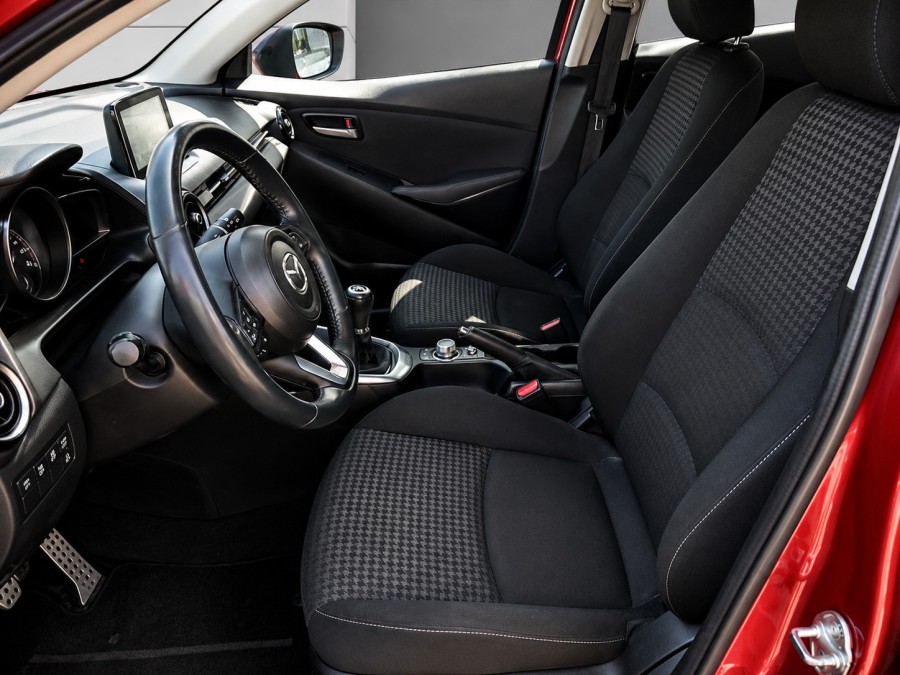MAZDA d'occasion 2 BERLINE BICORPS TROIS OU CINQ PORTES 1.5