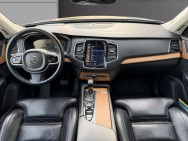 VOLVO d'occasion XC90 D5 AWD 235 MOMENTUM 7PL de 2018 Vannes (56)﻿