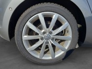 VOLKSWAGEN d'occasion GOLF VII 2.0 TDI 150  DSG CARAT de 2012 Vichy
