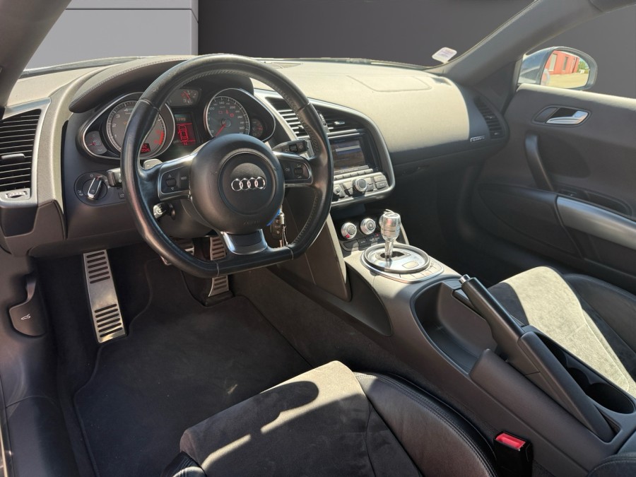 AUDI d'occasion R8 V8 4.2 QUATTRO 420 R TRONIC de 2009 Pontarlier