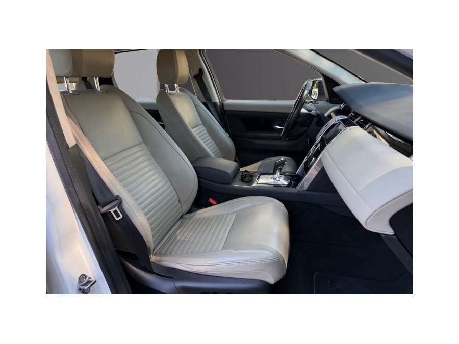 LAND ROVER d'occasion DISCOVERY SPORT D150 AWD S BA de 2020 La Ciotat