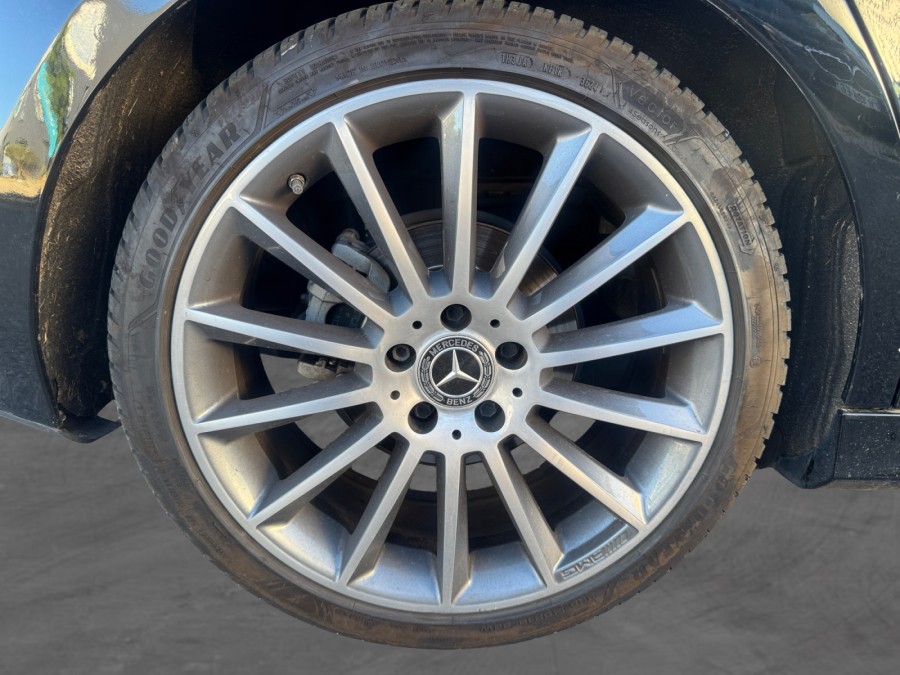 MERCEDES d'occasion CLASSE A A180 D STYLE LINE 7G-DCT de 2019 Lyon