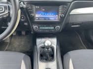 TOYOTA d'occasion AVENSIS A TROIS VOLUMES 2.0 D-4D 143 Dynamic de