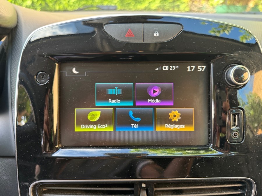 RENAULT d'occasion CLIO 1.5 DCI 90 INTENS de 2018 La Ciotat (13)﻿