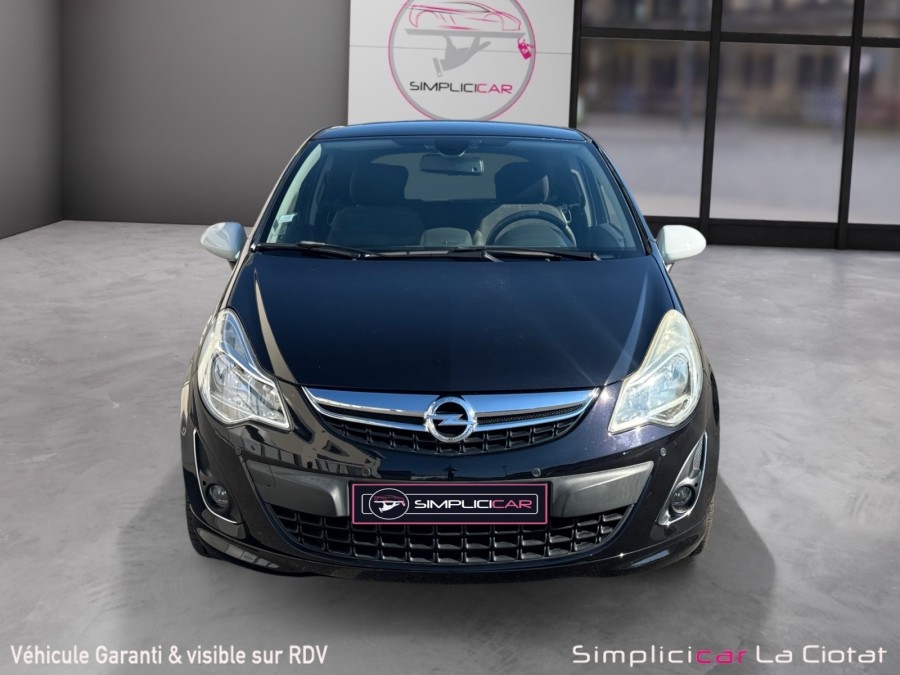 OPEL d'occasion CORSA 1.4 TWINPORT 100 OPC LINE de 2011 La Ciotat