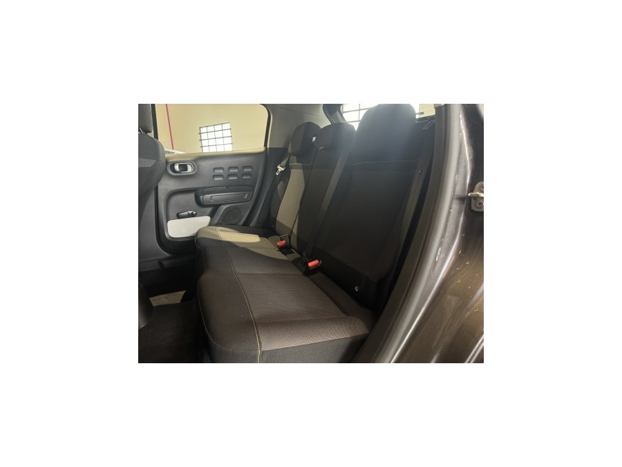 CITROEN d'occasion C3 III CITROEN C3 1.2 ESSENCE 83 Shine Buisness de