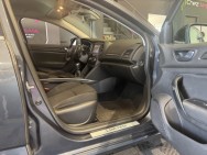 RENAULT d'occasion MEGANE IV BERLINE BICORPS TROIS OU CINQ PORTES