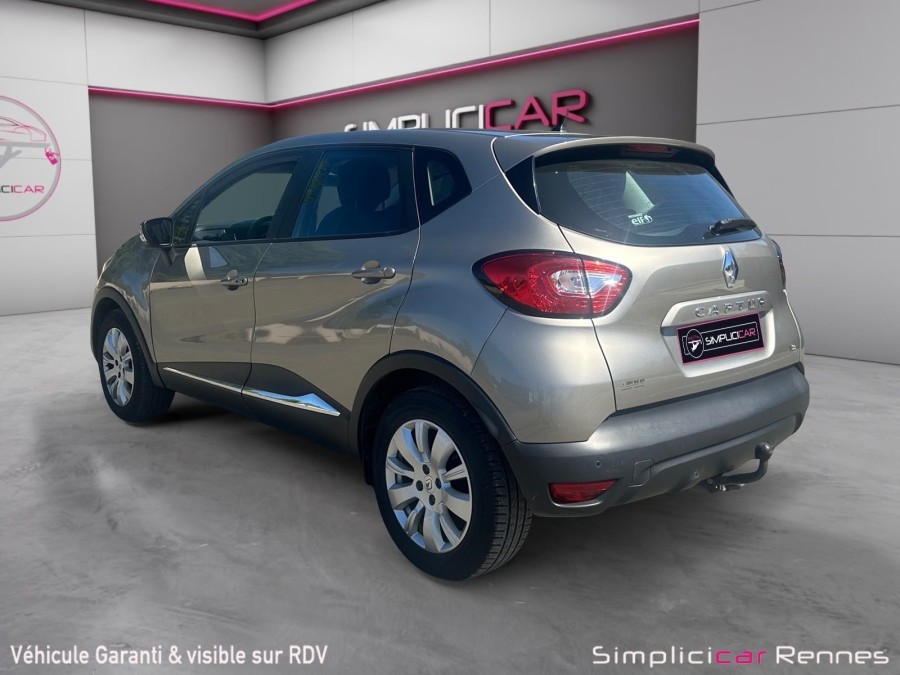 RENAULT d'occasion CAPTUR I 1.2 TCE 120 PURE EDC ZEN de 2013 Rennes