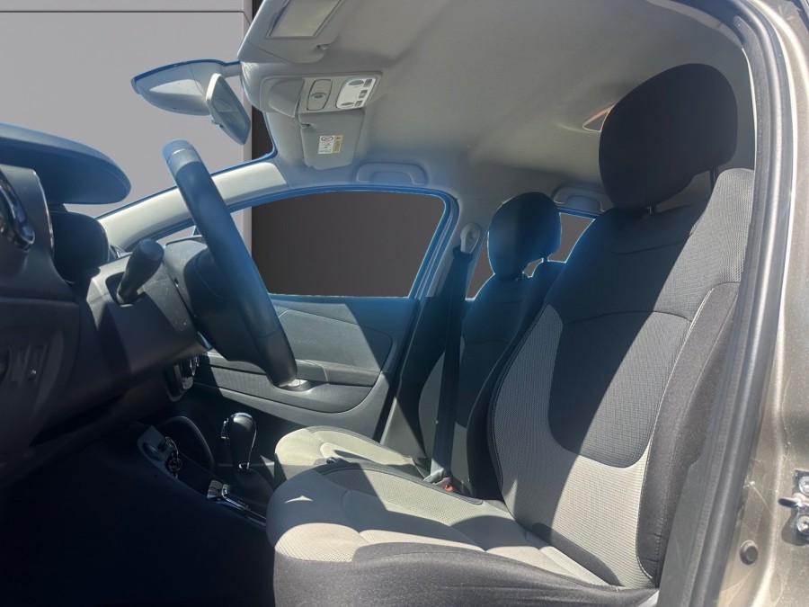 RENAULT d'occasion CAPTUR I 1.2 TCE 120 PURE EDC ZEN de 2013 Rennes