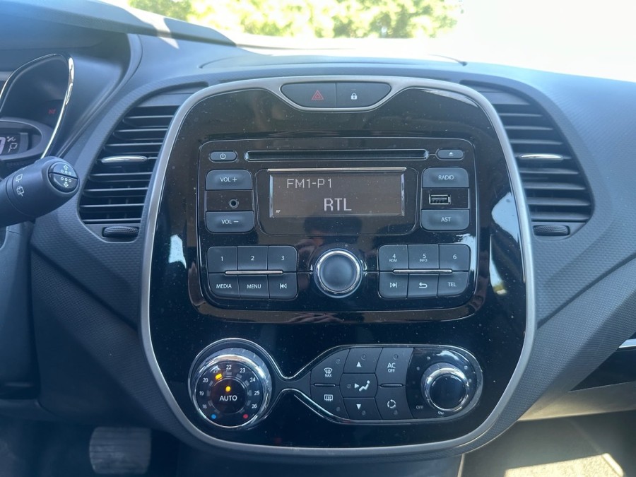 RENAULT d'occasion CAPTUR I 1.2 TCE 120 PURE EDC ZEN de 2013 Rennes