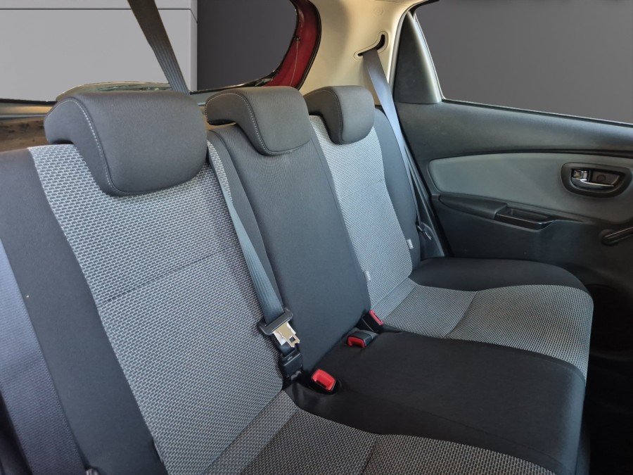 TOYOTA d'occasion YARIS 100H DYNAMIC BUSINESS de 2017 Valence (26)﻿