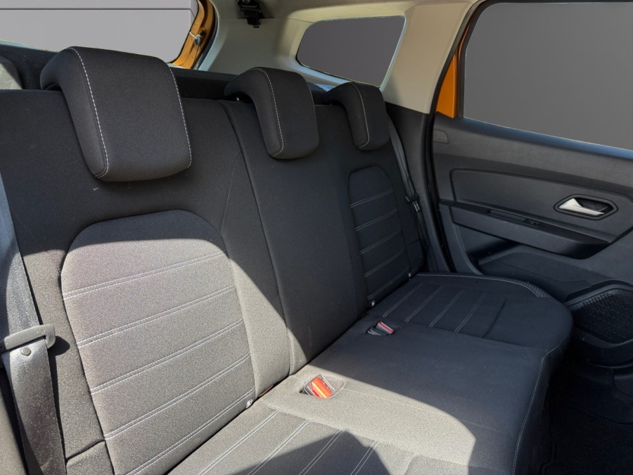 DACIA d'occasion DUSTER 1.3 TCE 130 4X2 PRESTIGE de 2021 Orleans (45)﻿