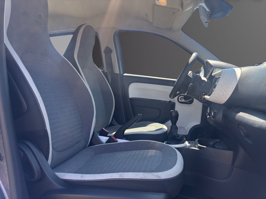 RENAULT d'occasion TWINGO III 1.0 SCE 65 INTENS de 2022 Frejus (83)﻿