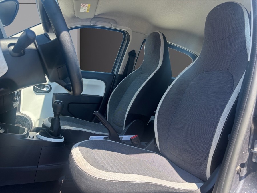 RENAULT d'occasion TWINGO III 1.0 SCE 65 INTENS de 2022 Frejus (83)﻿