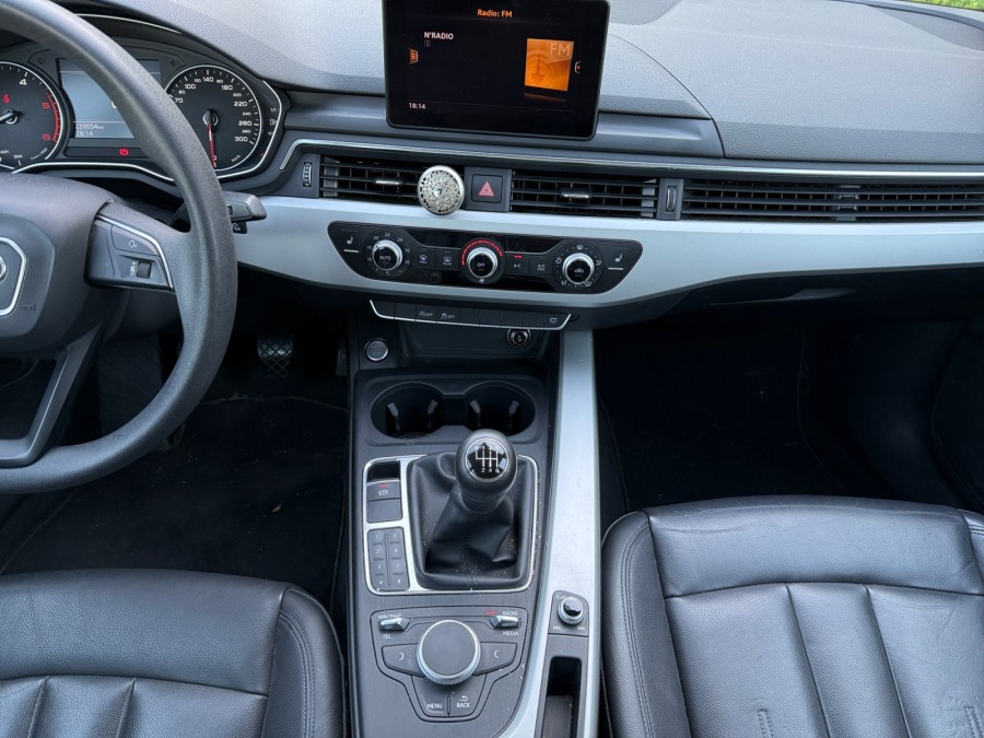 AUDI d'occasion A4 B9 2.0 TDI ULTRA 150 BUSINESS LINE de 2016