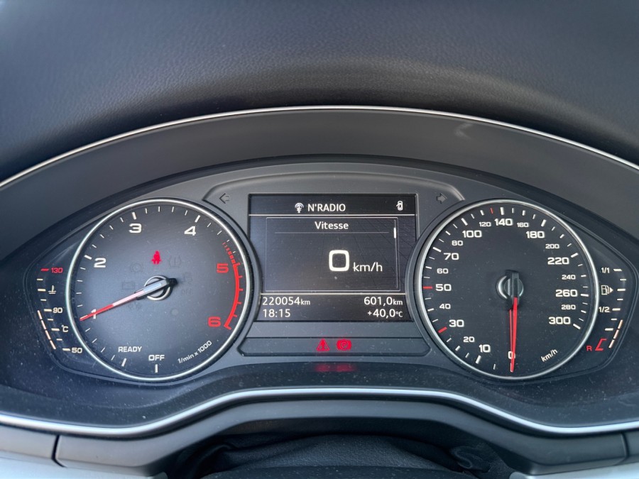AUDI d'occasion A4 B9 2.0 TDI ULTRA 150 BUSINESS LINE de 2016