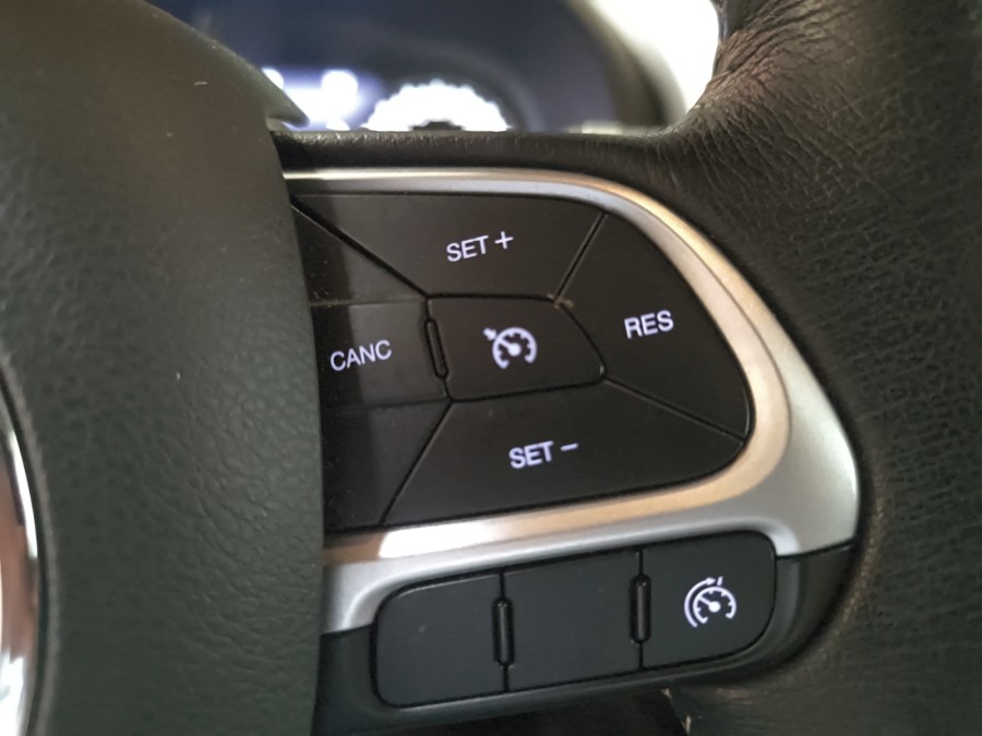 JEEP d'occasion RENEGADE SUV 1.4 MULTIAIR 140 LIMITED ADVANCED BVA de