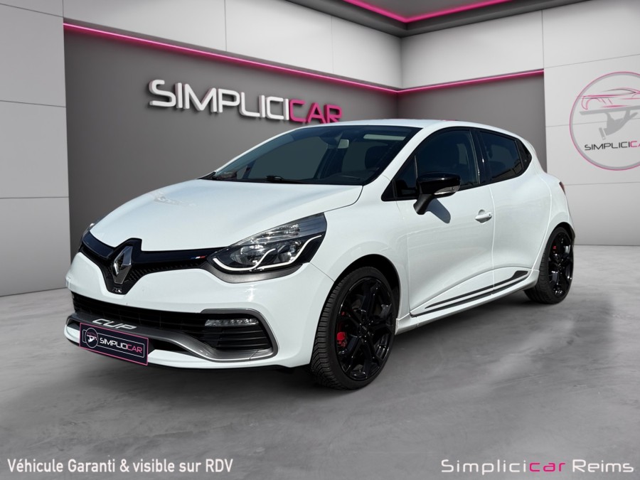 RENAULT d'occasion CLIO IV RS 200 EDC de 2015 Reims Tinqueux (51)﻿