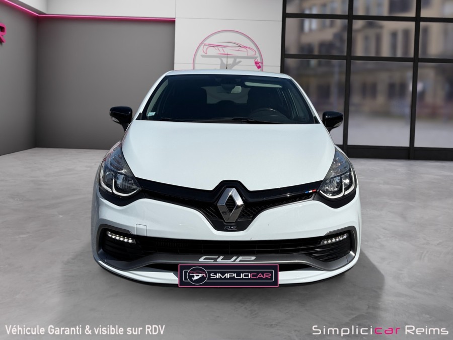 RENAULT d'occasion CLIO IV RS 200 EDC de 2015 Reims Tinqueux (51)﻿