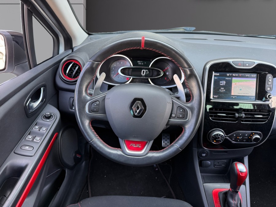 RENAULT d'occasion CLIO IV RS 200 EDC de 2015 Reims Tinqueux (51)﻿