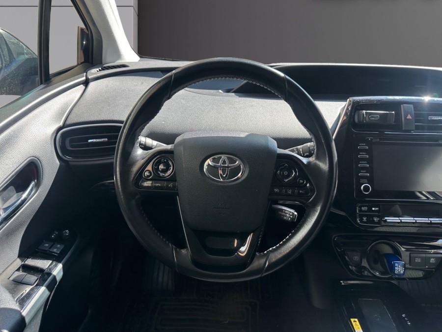 TOYOTA d'occasion PRIUS PHV DYNAMIC PACK PREMIUM de 2021 Le Raincy