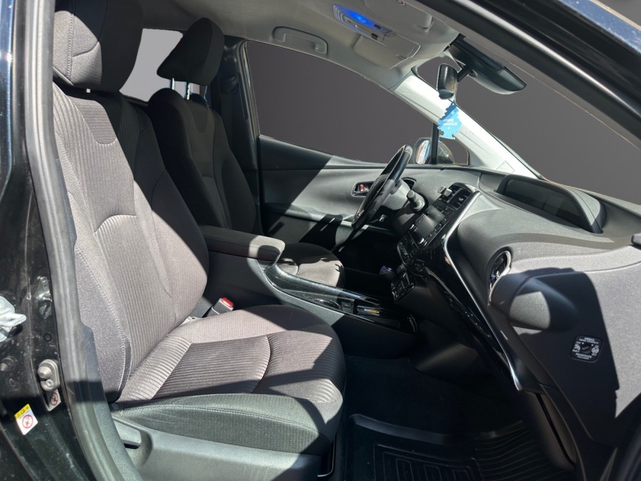 TOYOTA d'occasion PRIUS PHV DYNAMIC PACK PREMIUM de 2021 Le Raincy