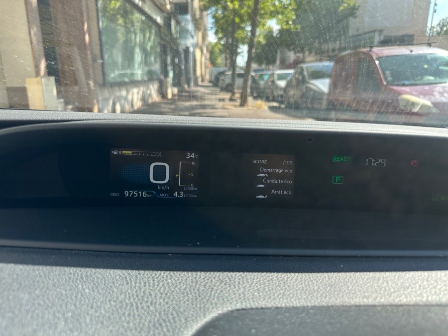 TOYOTA d'occasion PRIUS PHV DYNAMIC PACK PREMIUM de 2021 Le Raincy