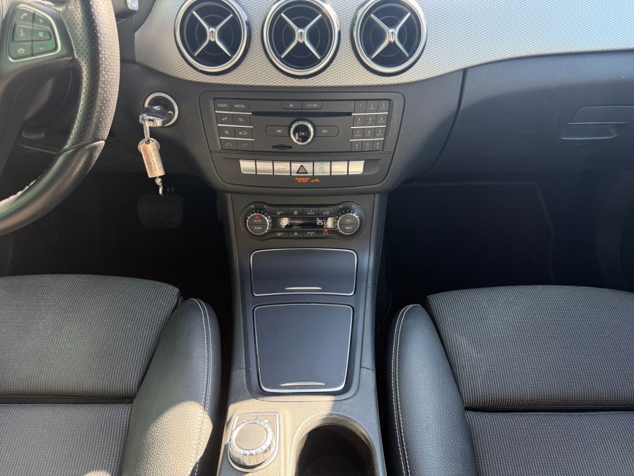 MERCEDES d'occasion CLASSE B SPORTS TOURER B180 122 fascination  BA