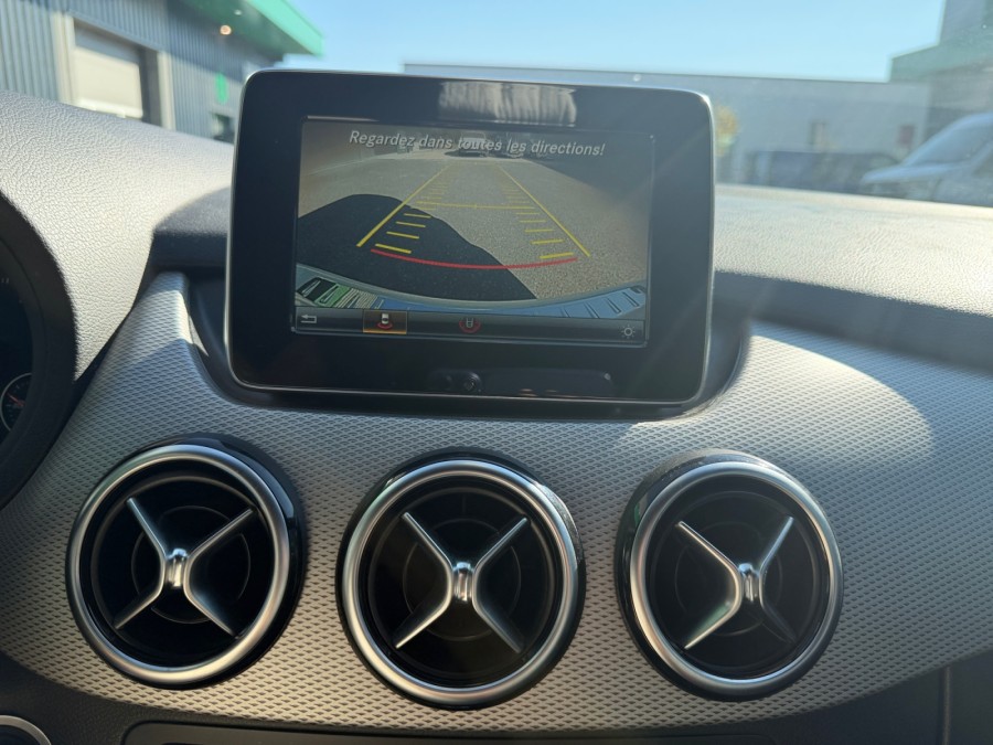 MERCEDES d'occasion CLASSE B SPORTS TOURER B180 122 fascination  BA