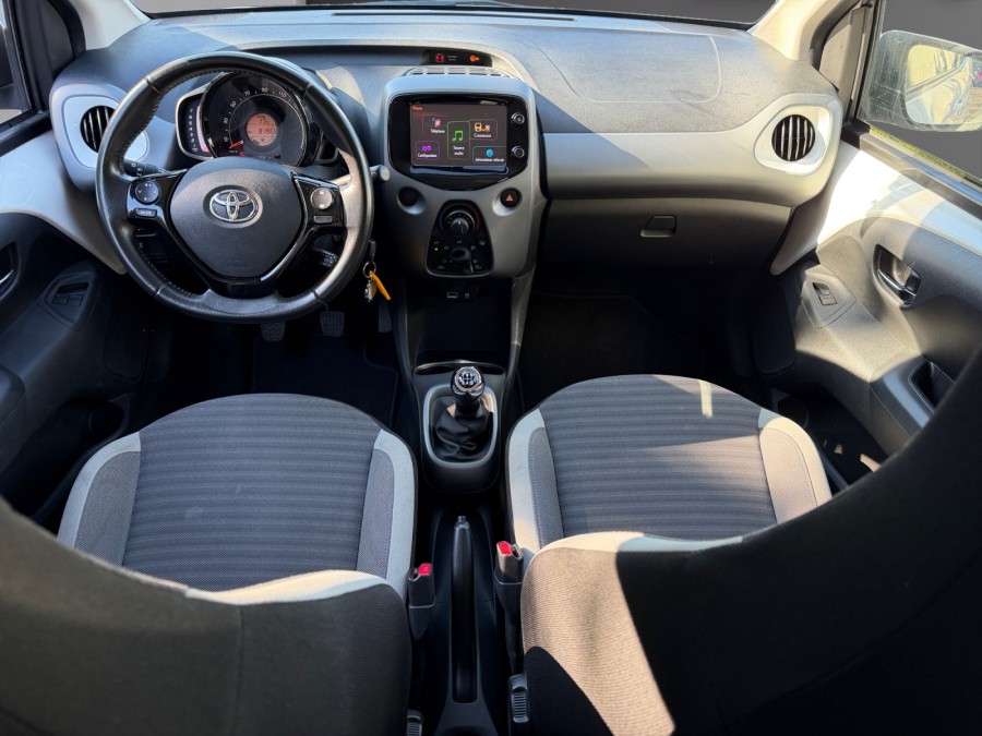 TOYOTA d'occasion AYGO 1.0 VVT-I 72 X-NIGHT PH2 de 2019 Caen (14)﻿