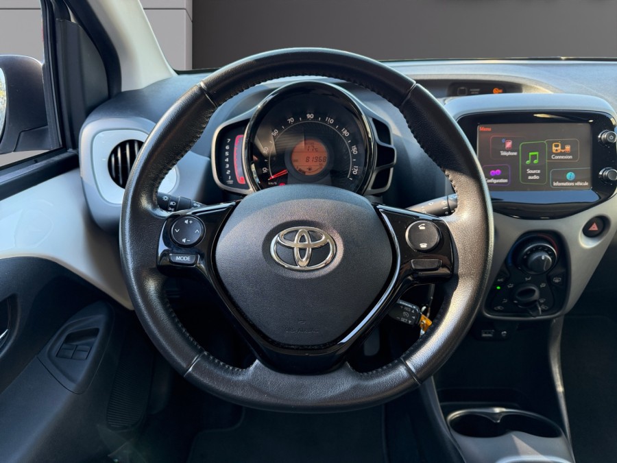 TOYOTA d'occasion AYGO 1.0 VVT-I 72 X-NIGHT PH2 de 2019 Caen (14)﻿